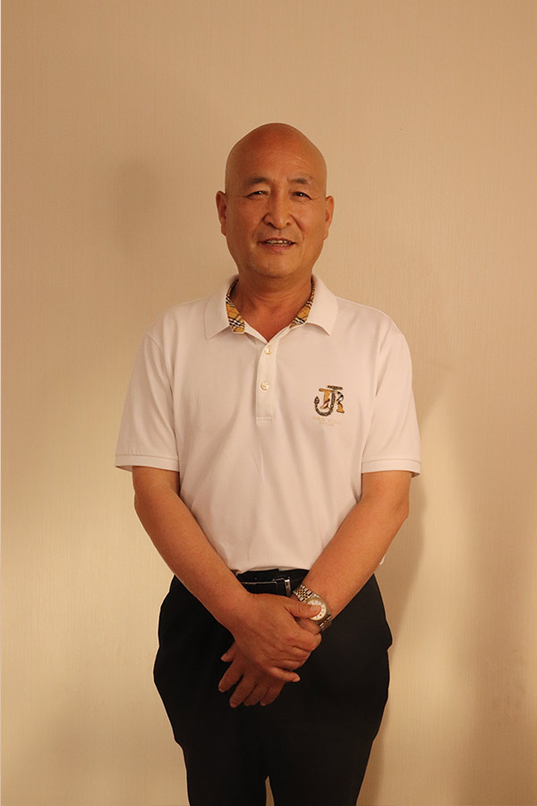 横山杨养民 本科学历，毕业于陕西师范大学